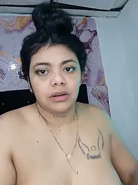 luxuryluna live cam