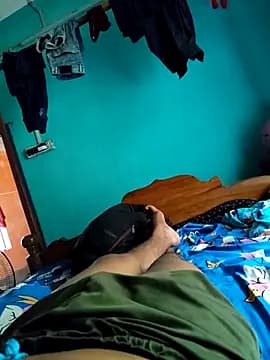 dkuki live cam