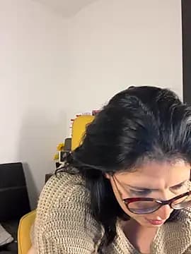adriana71 live cam