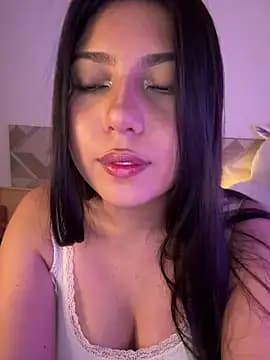 Maii_chan live cam