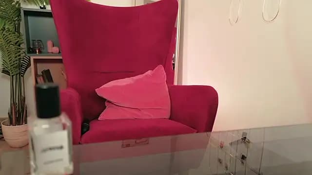 Sense_Of_Rosemary live cam
