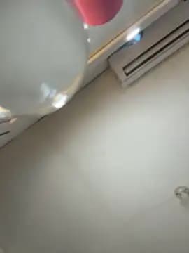 Rouse-Antonella_ live cam