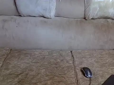ommpha live cam
