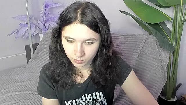 Kitty_Blondie live cam