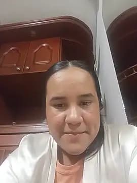 NATY_BUSTOS live cam