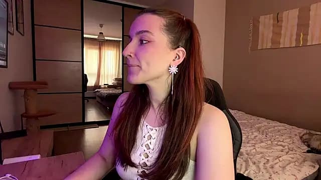 Stella_Rass live cam