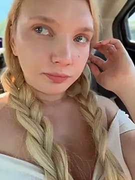 AmmyHot live cam
