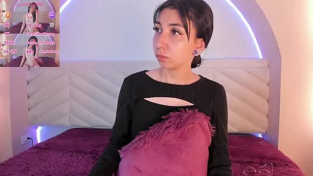 Isabella_Crofts live cam