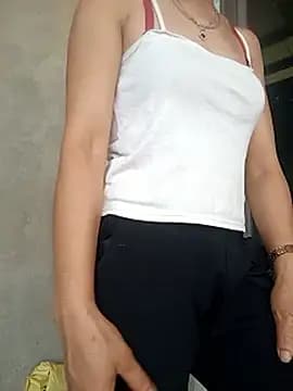 linhbaby01 live cam