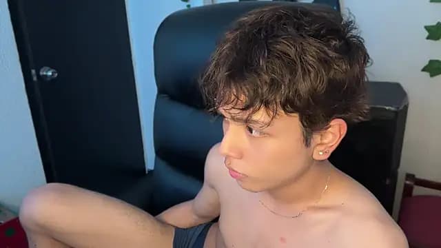DanteSaint live cam