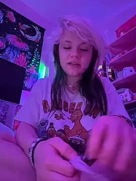 Cutiepiespanks live cam