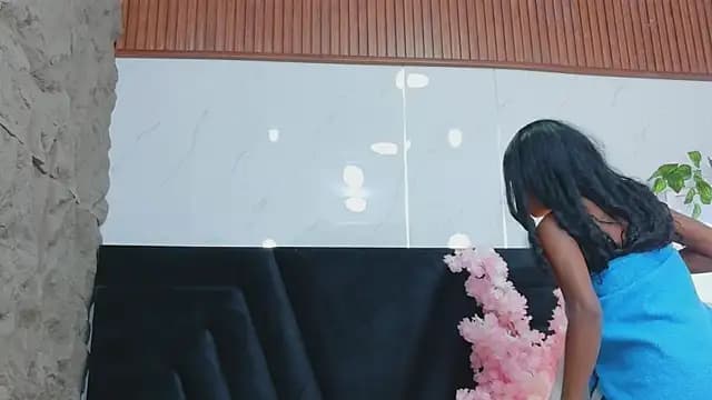 EbonyCoWorker live cam