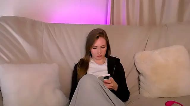 EllyColins live cam