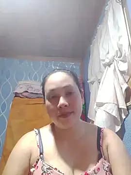May_Bombs live cam