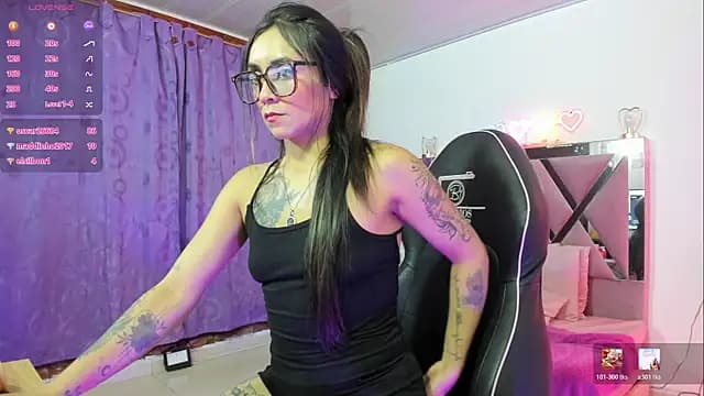 LINDSAY_TAY live cam