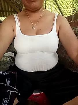 Elenla-ass live cam