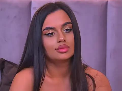 AliceKane live cam