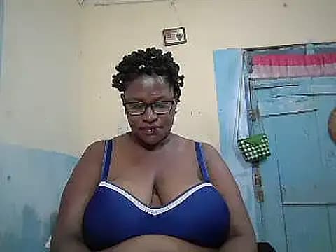 sexy_bigboobss live cam