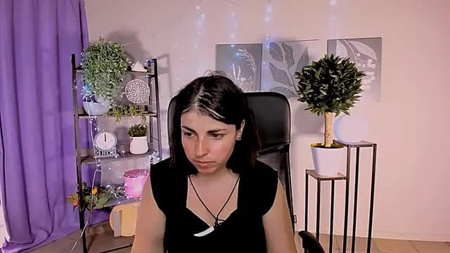 MartaEdams live cam
