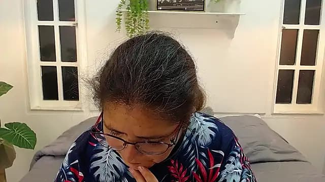 Linda_banks_ live cam