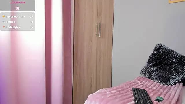 IvannaVolk_ live cam