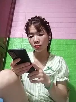 AmyLinee01 live cam