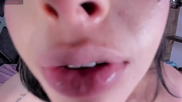 Bombon_Cambell live cam