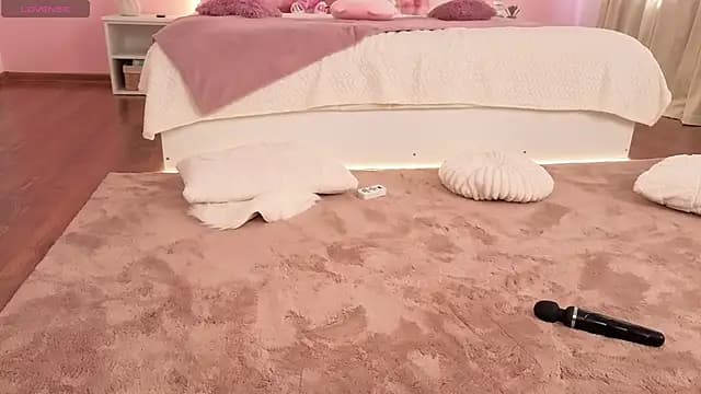 BellaLuve live cam