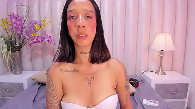 IsabellaPhil live cam