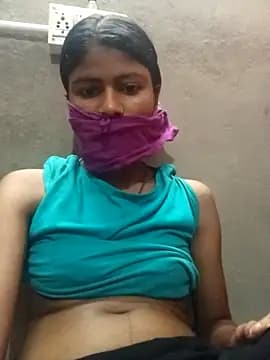 Tiyaasa live cam
