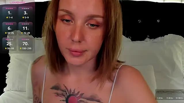 LianaFord live cam