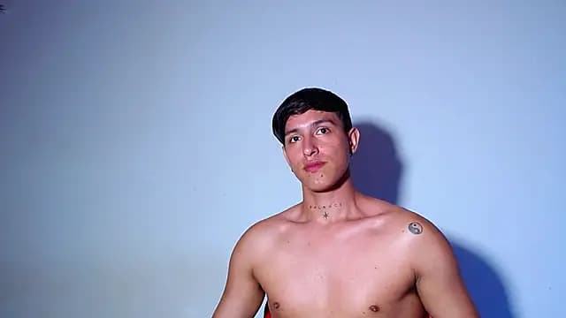 rowanbigboy23 live cam