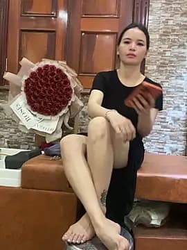 LiLi-Kirix99 live cam