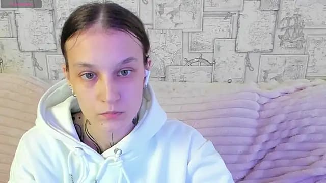 Kriss_Doeil live cam