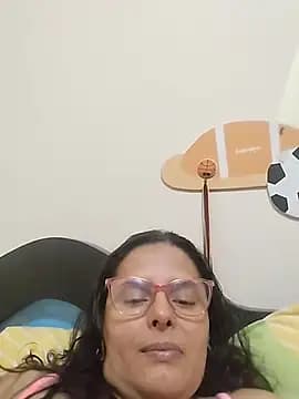 Bella_Morena27 live cam