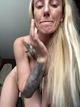 wildforestmuse_ live cam