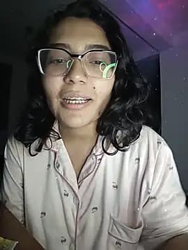 charlotte_valentine live cam