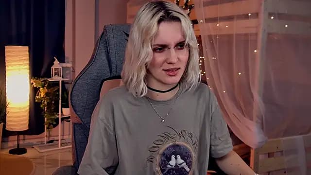 BethanyCloud live cam