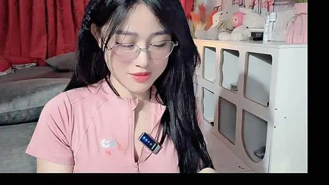 Bee-Cherry live cam