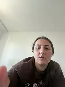 BrunetteNymph live cam