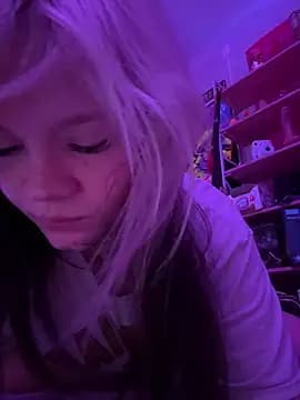 Cutiepiespanks live cam
