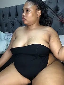 Anaelle24 live cam