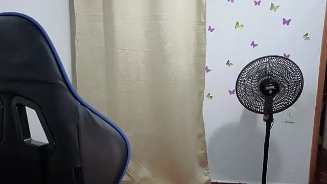 JANNAH_MARTINEZ live cam