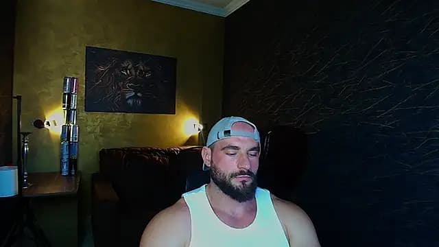 AdamJamesonn live cam