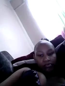 mjos live cam on Stripchat