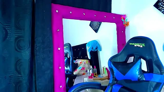 Jenng18 live cam