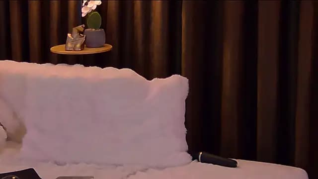 TinaHarley live cam