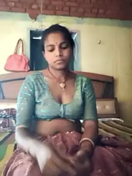 Gungun_thakur live cam