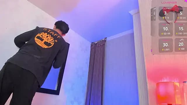 youn_rider live cam