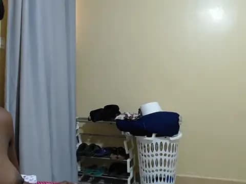 zeina_gen live cam